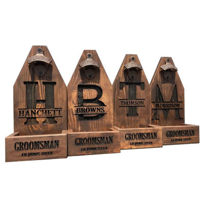 Personnalisé personnalisé en bois mural montage ouvre-bouteille de bière pour le mariage cadeau de marié