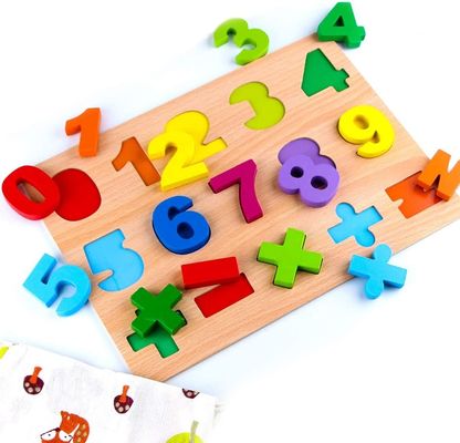 Des échantillons gratuits d'alphabet en bois et de puzzles numériques pour le développement de l'éducation