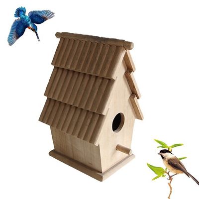Petite maison d'oiseaux en bois respirante personnalisée pour les enclos d'oiseaux pratiques