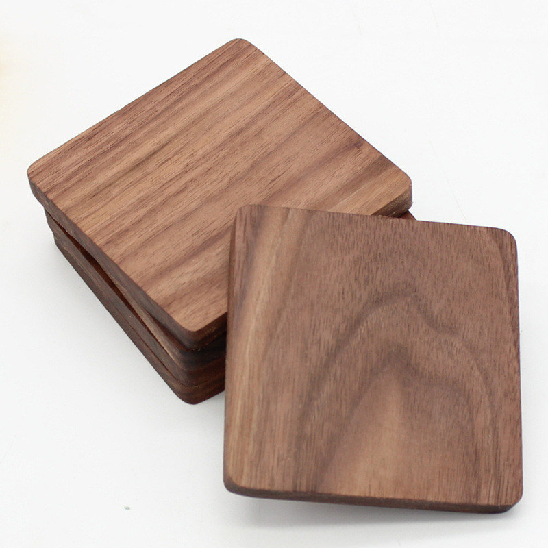 Logo personnalisé Acceptable Walnut Cherry Wood Coaster pour un style de conception minimaliste écologique