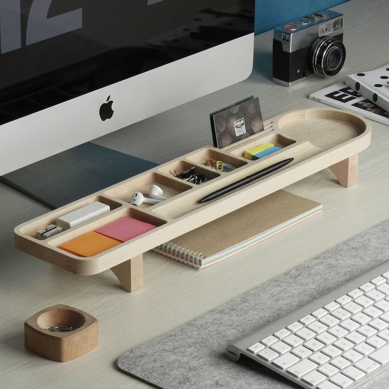 Organiseur de bureau avec boîtier à crayon et support de téléphone en bois